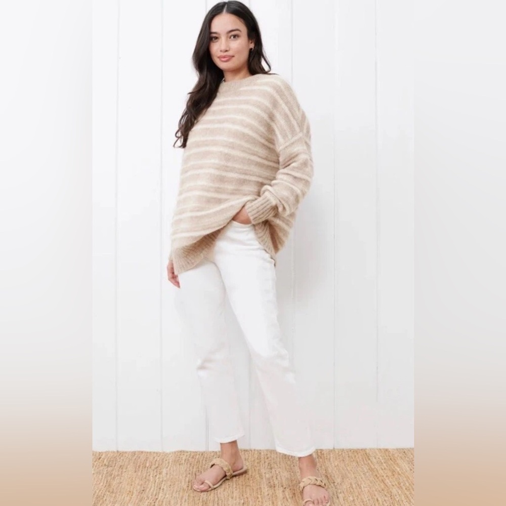 NWT JENNI KAYNE cocoon crewneck sweater
